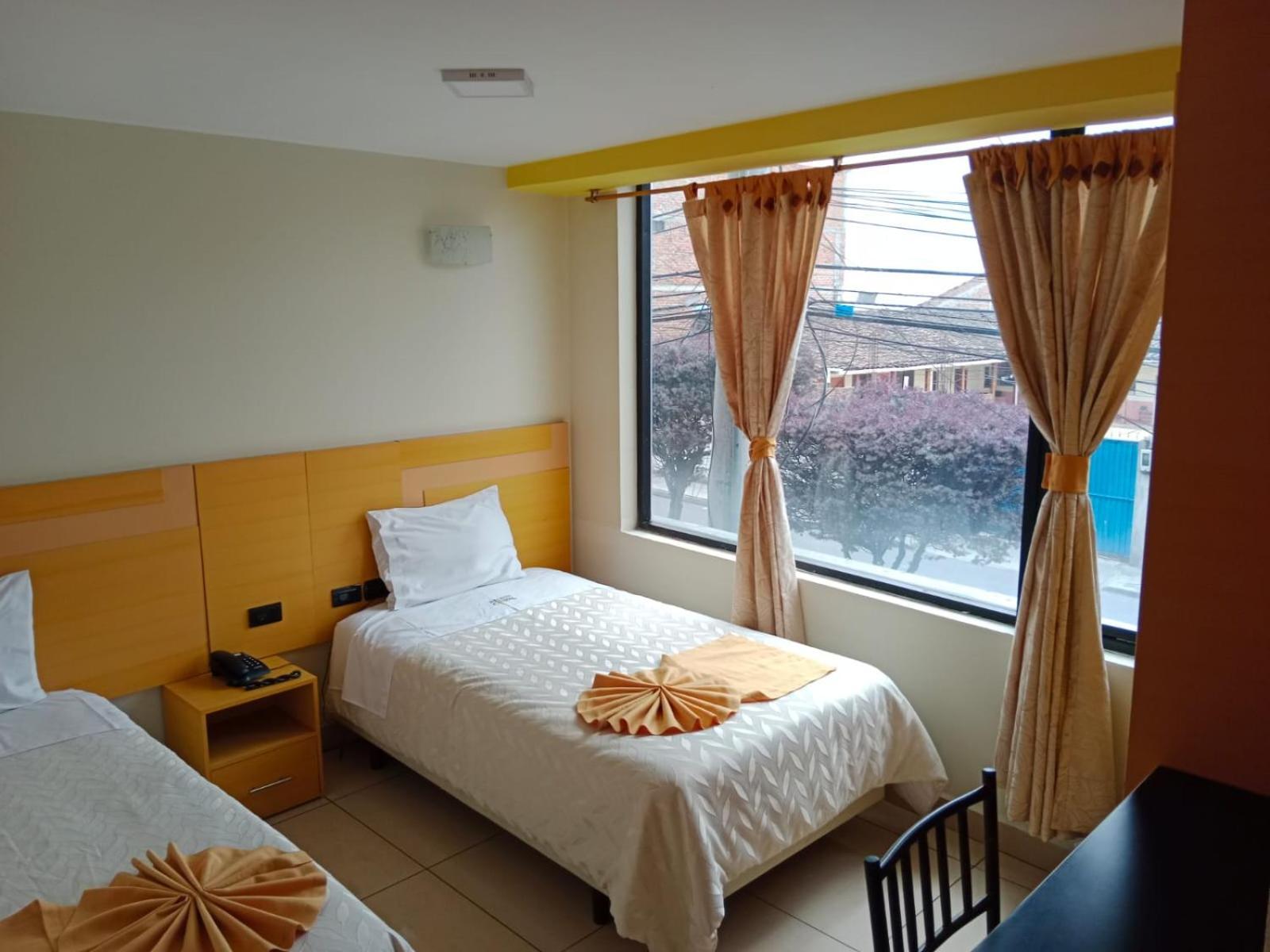 Hotel Golden Coral Tulcán Εξωτερικό φωτογραφία