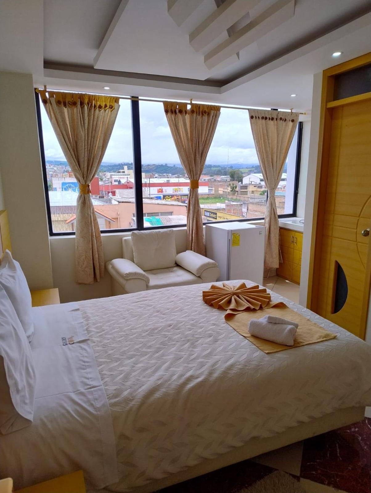 Hotel Golden Coral Tulcán Εξωτερικό φωτογραφία