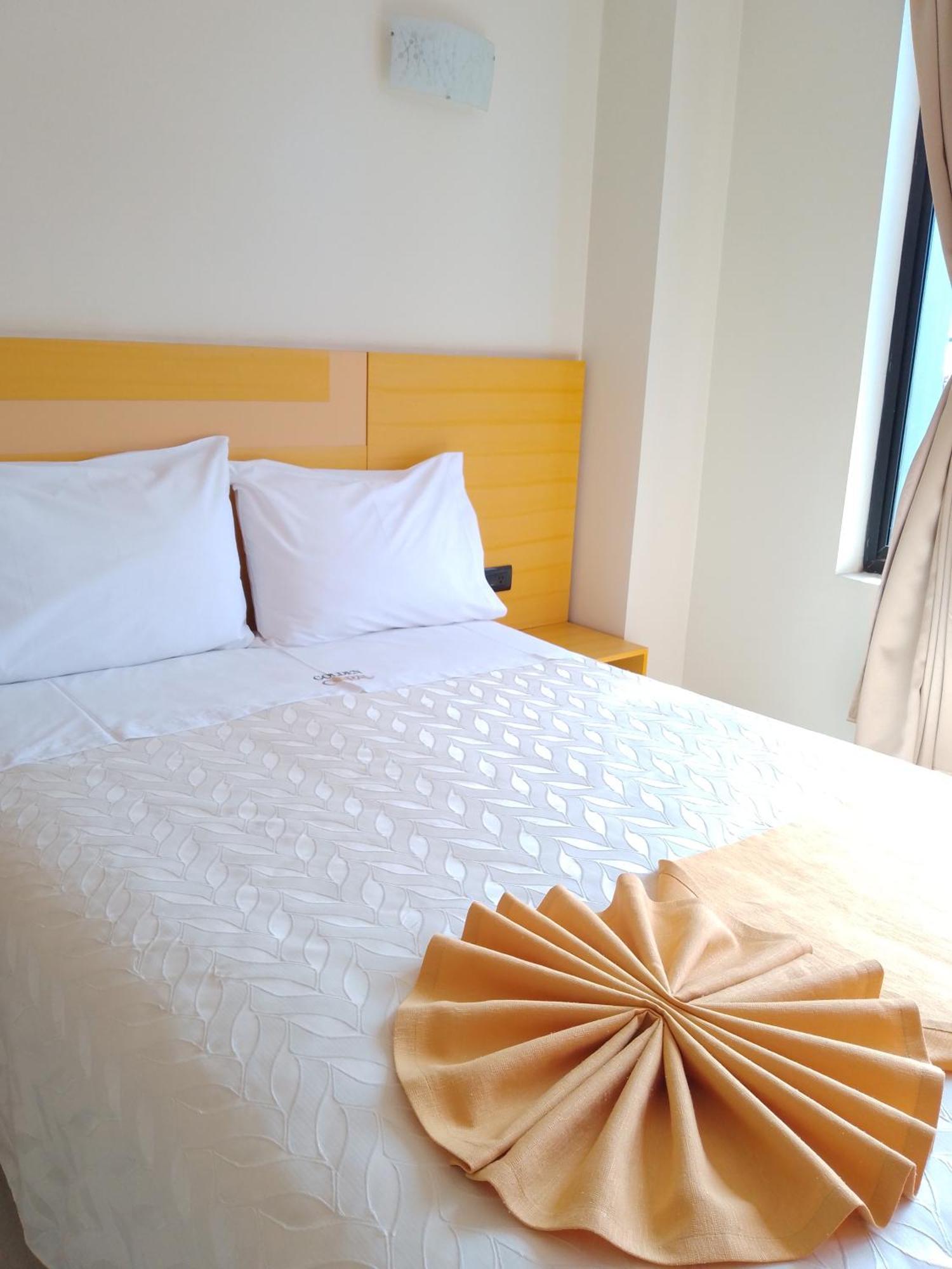 Hotel Golden Coral Tulcán Εξωτερικό φωτογραφία